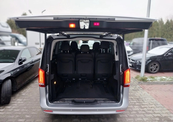 Mercedes-Benz Klasa V cena 342555 przebieg: 29000, rok produkcji 2023 z Woźniki małe 67